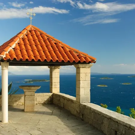 In With Sea View, Balcony, Air Conditioning, Wi-fi